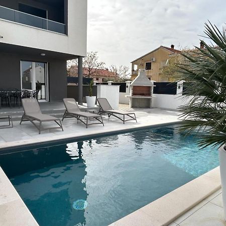 Apartments Cesare Нин Экстерьер фото
