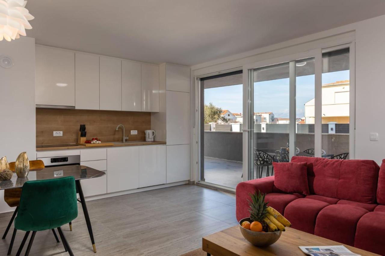 Apartments Cesare Нин Экстерьер фото