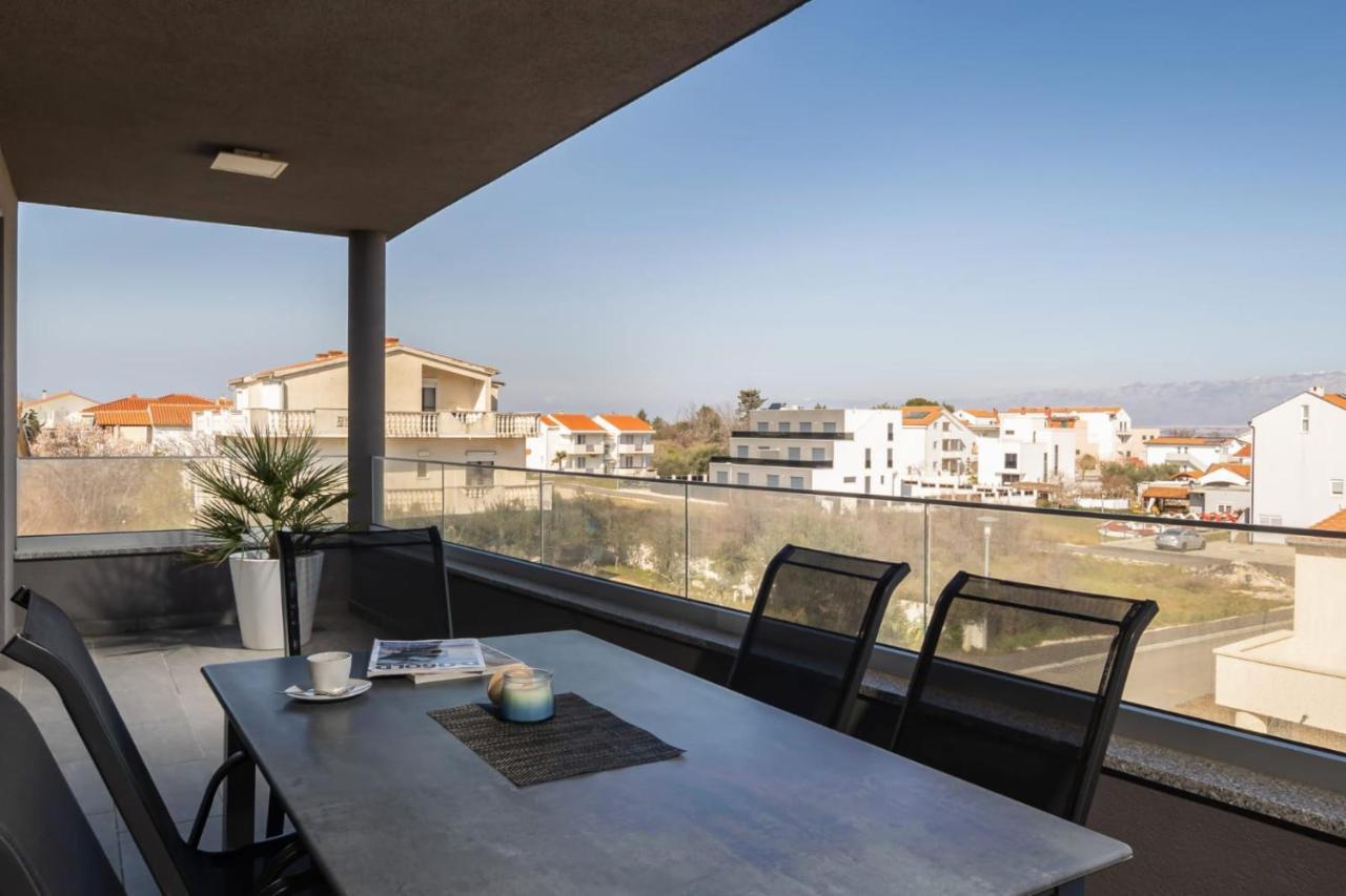 Apartments Cesare Нин Экстерьер фото