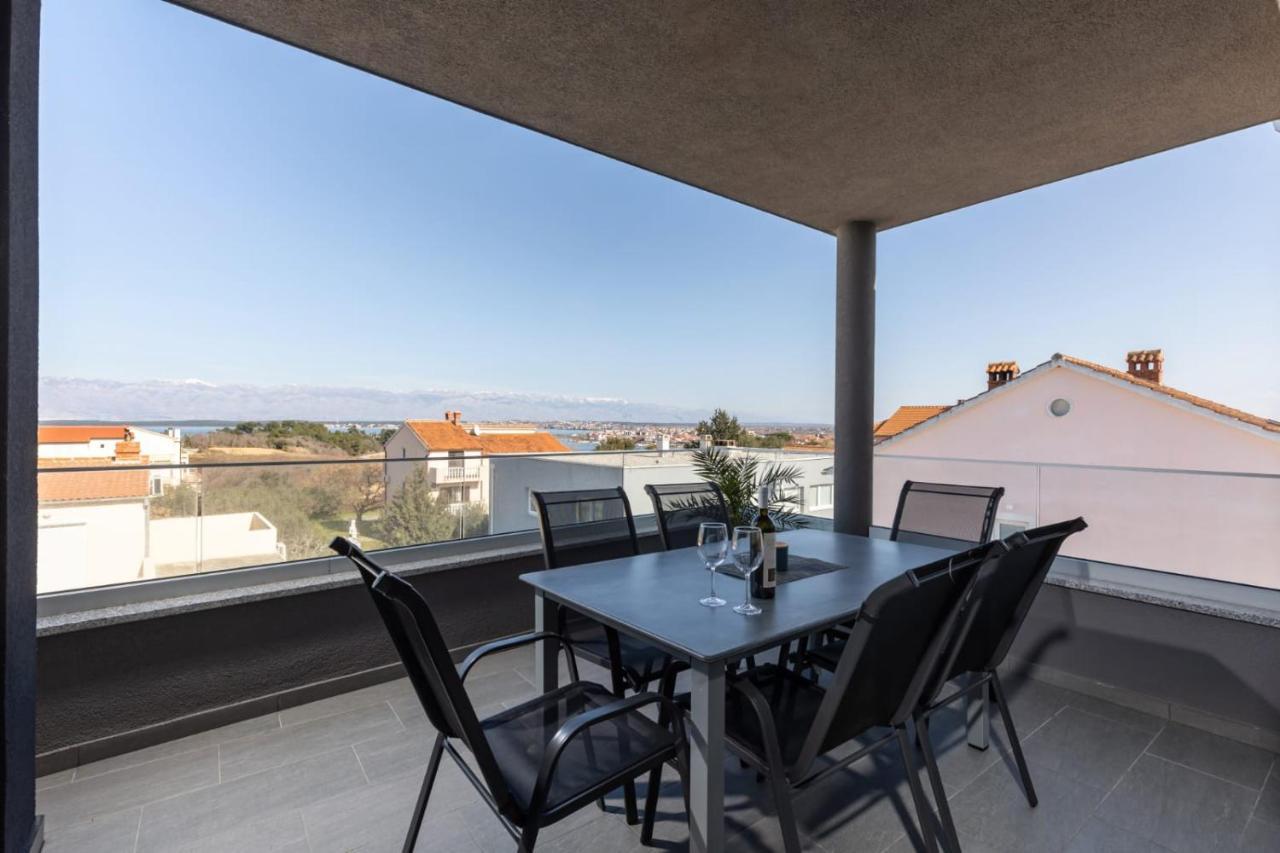 Apartments Cesare Нин Экстерьер фото